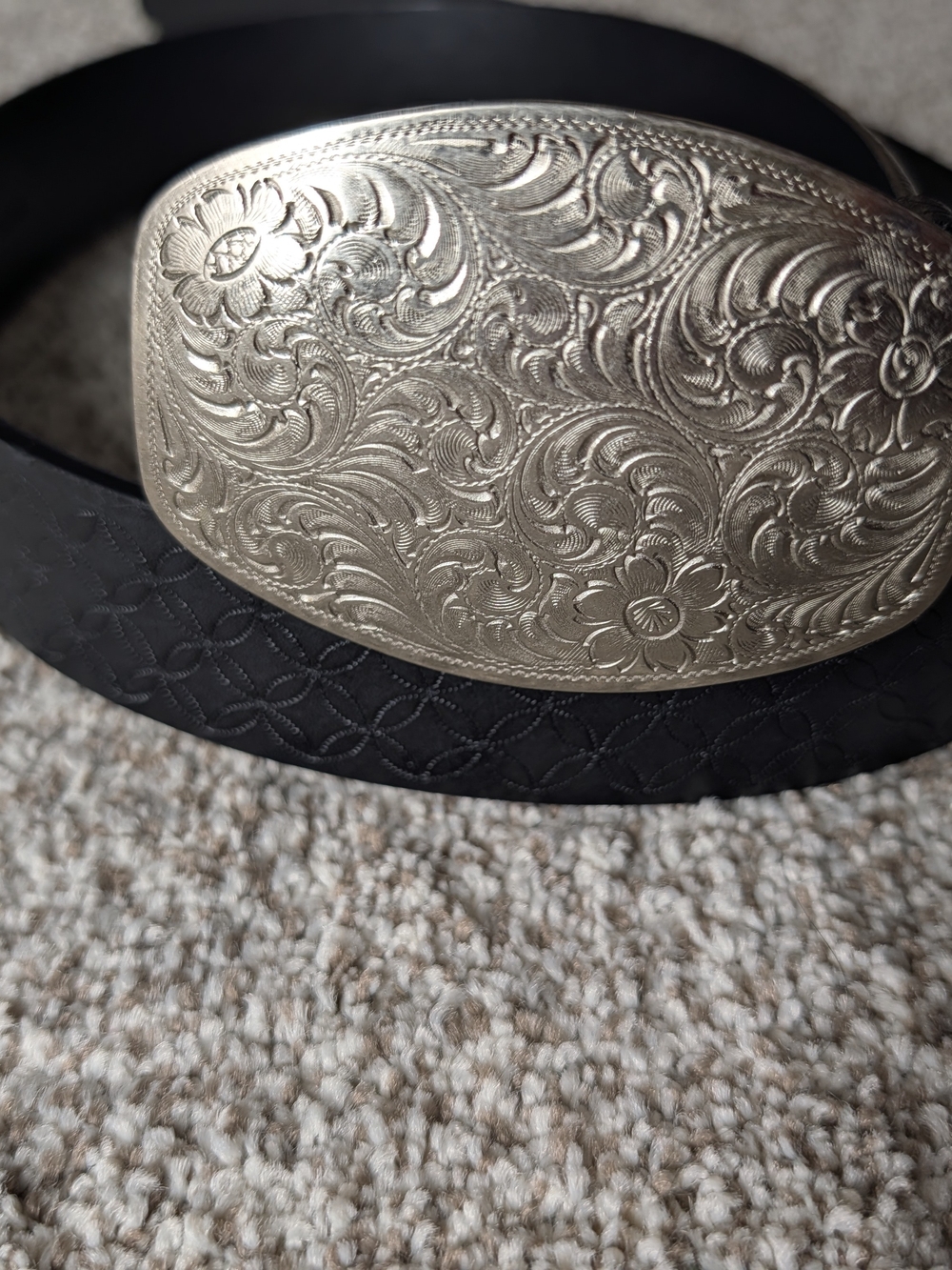 Justin Boots Black Leather Belt with Engraved Floral Silver Buckle - Picture 4 of 11